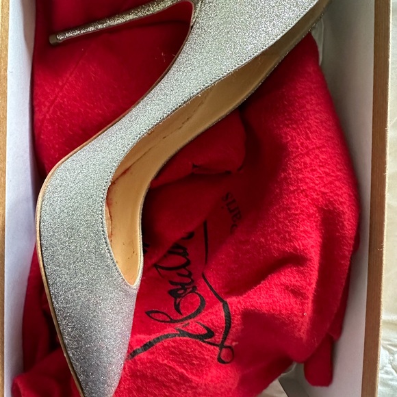 Christian Louboutin Pigalle Follies glitter heels - Picture 3 of 8